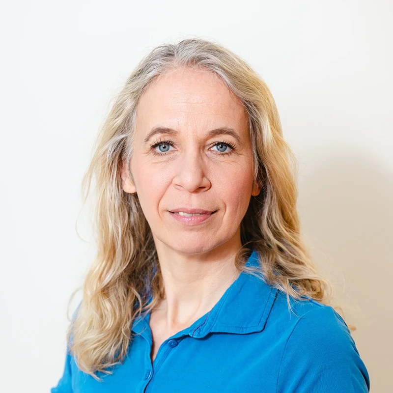 <br />Julia Ullrich